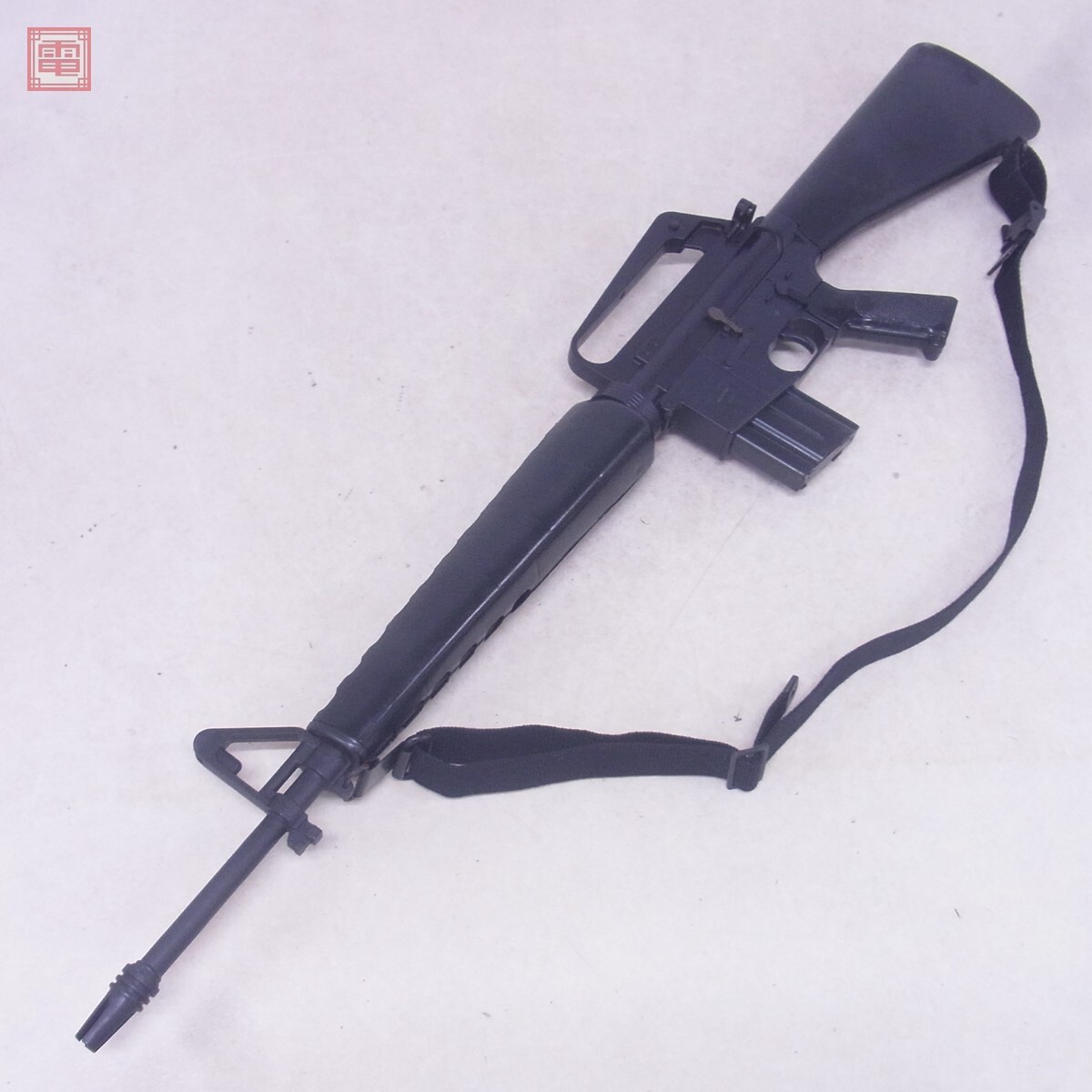 マルシン 金属製モデルガン M16 アサルトライフル SMG スリング付【40