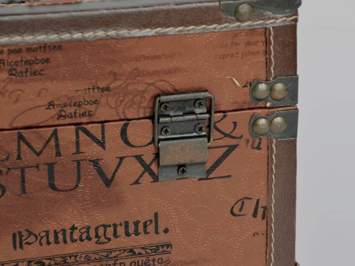 アンティーク調デザインのトランク 2個セット_6