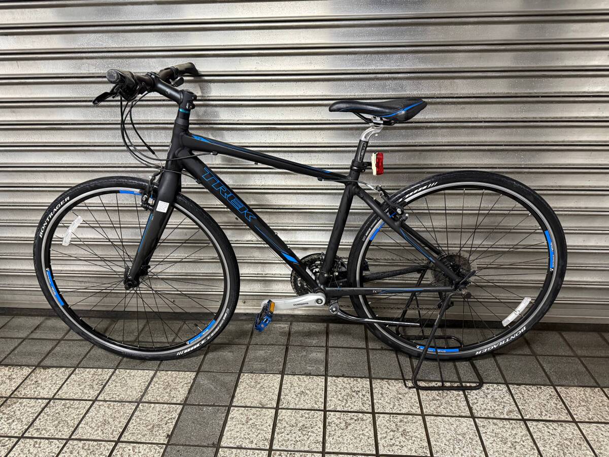 『引き取り限定』TREK FX7.4 クロスバイク 引き取りに限定Trek 7、4FXクロスバイク ブラック