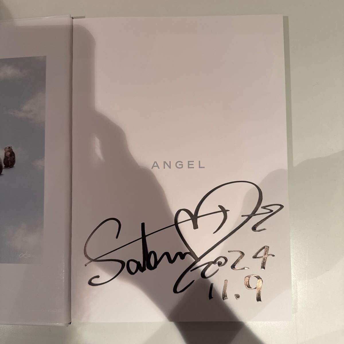 ジャンク品】直筆サイン入り 写真集 ANGEL 重盛さと美 水着 ビキニ