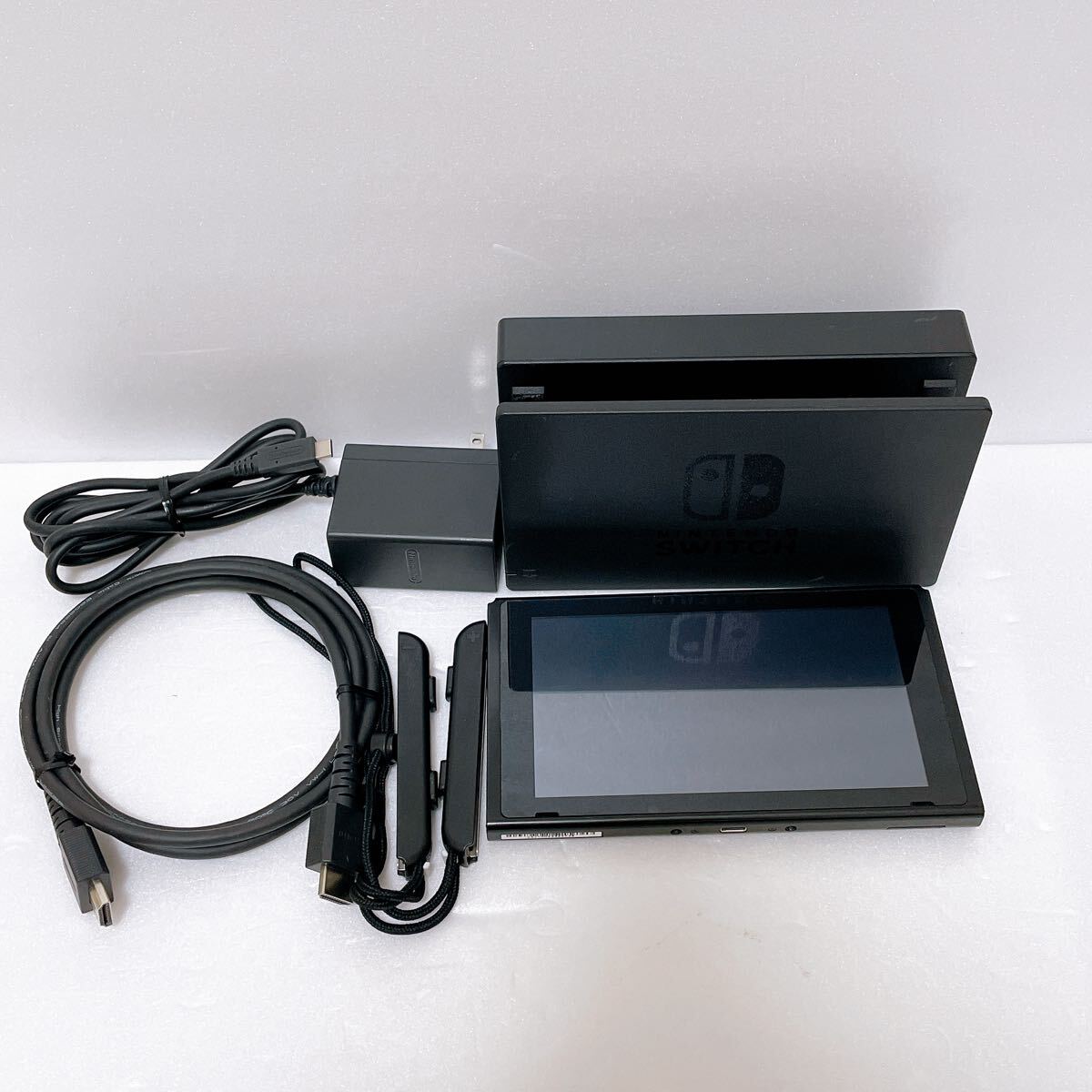 Nintendo Switch HAC-001 Nintendo Switch Console refresh: little 0