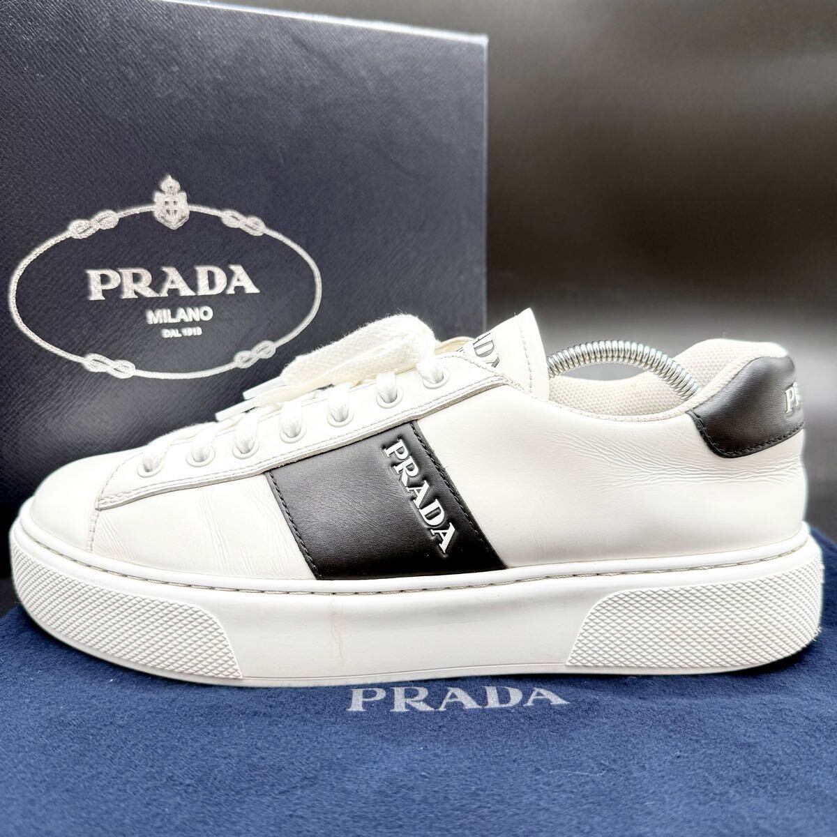 美品✨️ プラダ サイドロゴ レディース スニーカー 1円 【美品】 PRADA プラダ 【圧倒的高級感】 メンズ サイドライン