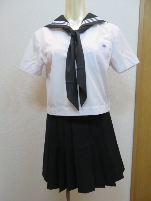 （11号）大きめ　江東商業高校　夏半袖セーラー服　3点セット　黒　ブラック　上下　希少制服　　クリーニング済商品 セーラー服 江東商業高校 東京都 大きいサイズ 江東商業高等学校こうとうしょう 江東商業高校の校則について質問5件