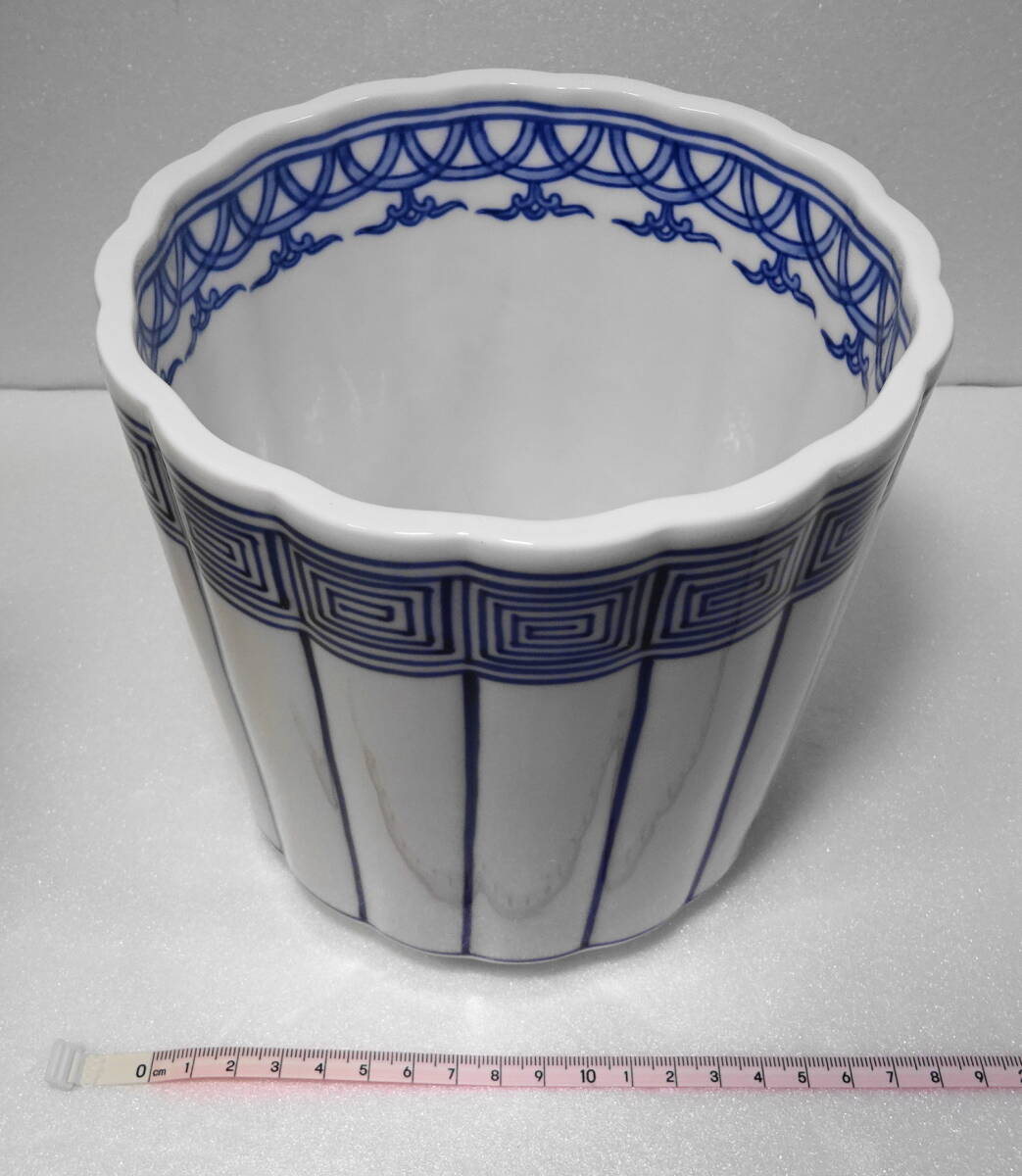 1円～ 京焼 加藤藤城 (造) 染付輪花 桶側水指 18cm 真塗誂え蓋 共箱