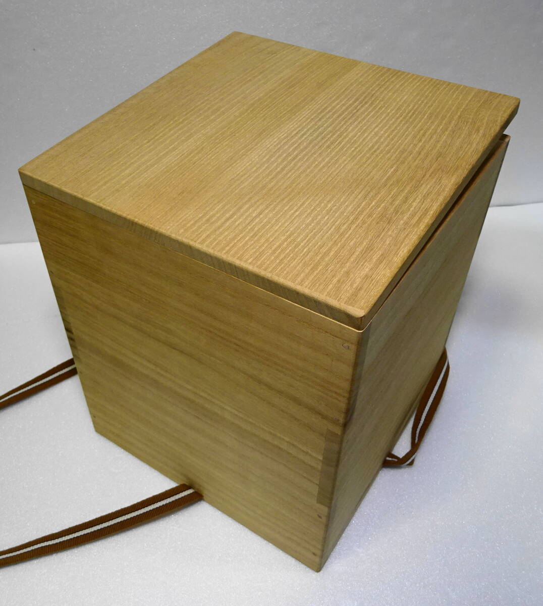 1円～ 京焼 加藤藤城 (造) 染付輪花 桶側水指 18cm 真塗誂え蓋 共箱