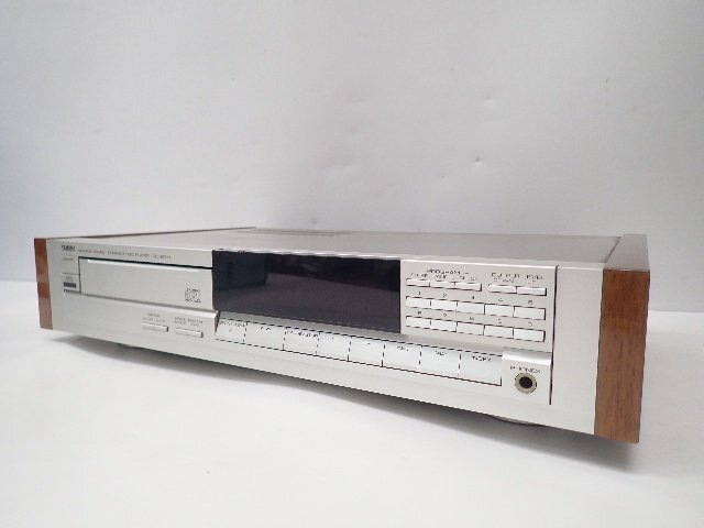 YAMAHA ヤマハ CDプレーヤー CD-2000 ∩ 70D30-2 JYAMAHA CD-2000 CD