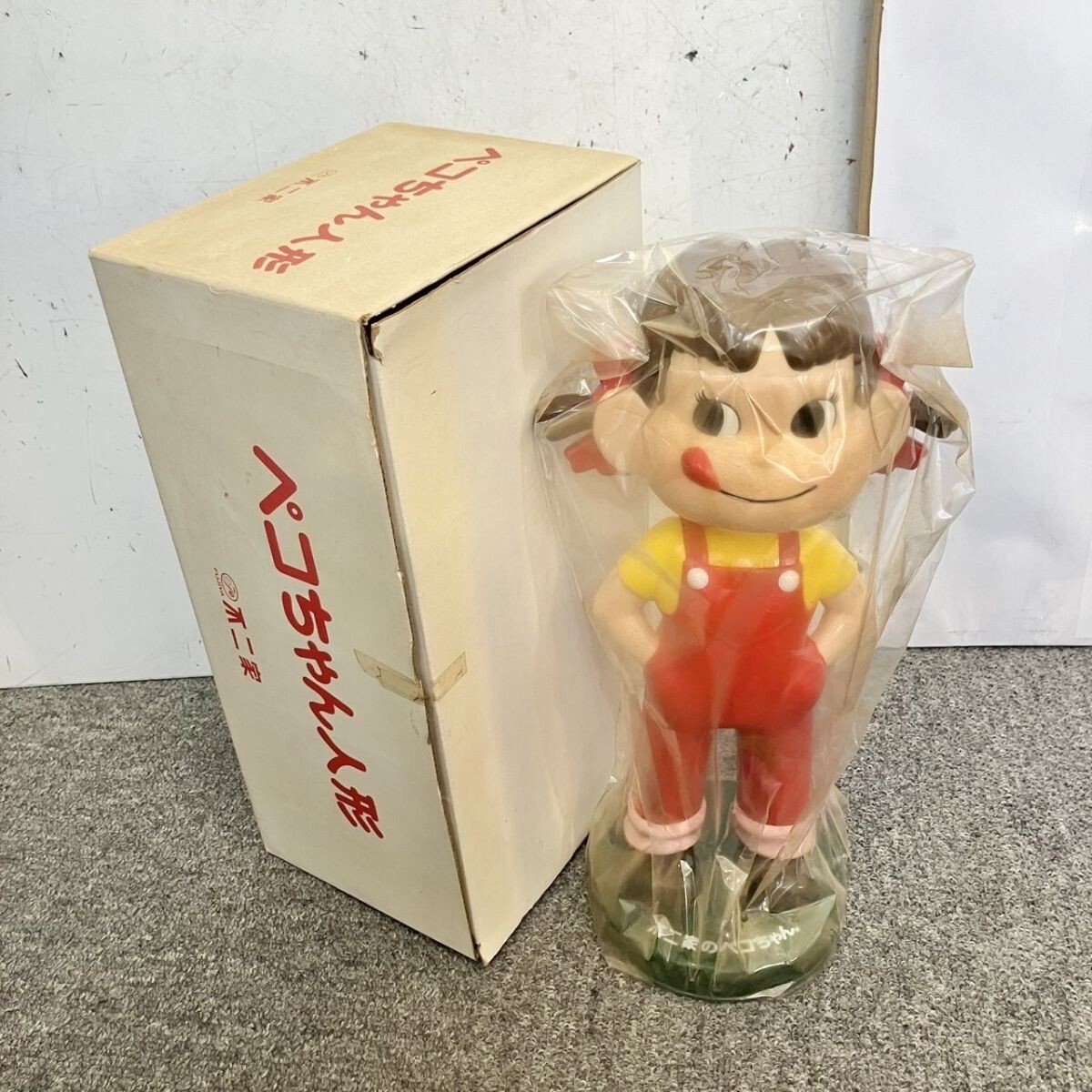 ペコちゃん 不二家 ペコちゃん人形 | TOY MEDICOM Fujiya 400% × BE 