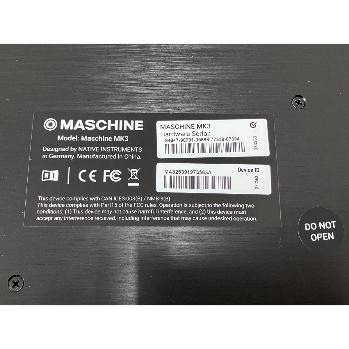 Native Instruments Maschine MK3 グルーヴ制作システム サンプラー 音響機材 ジャンク O9710179 Native Instruments Maschine Instrument instruments Review: