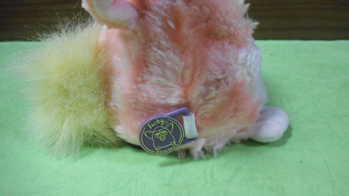 ファービーベイビー ピンク＆ホワイト 日本語 Amazon.co.jp: FURBY