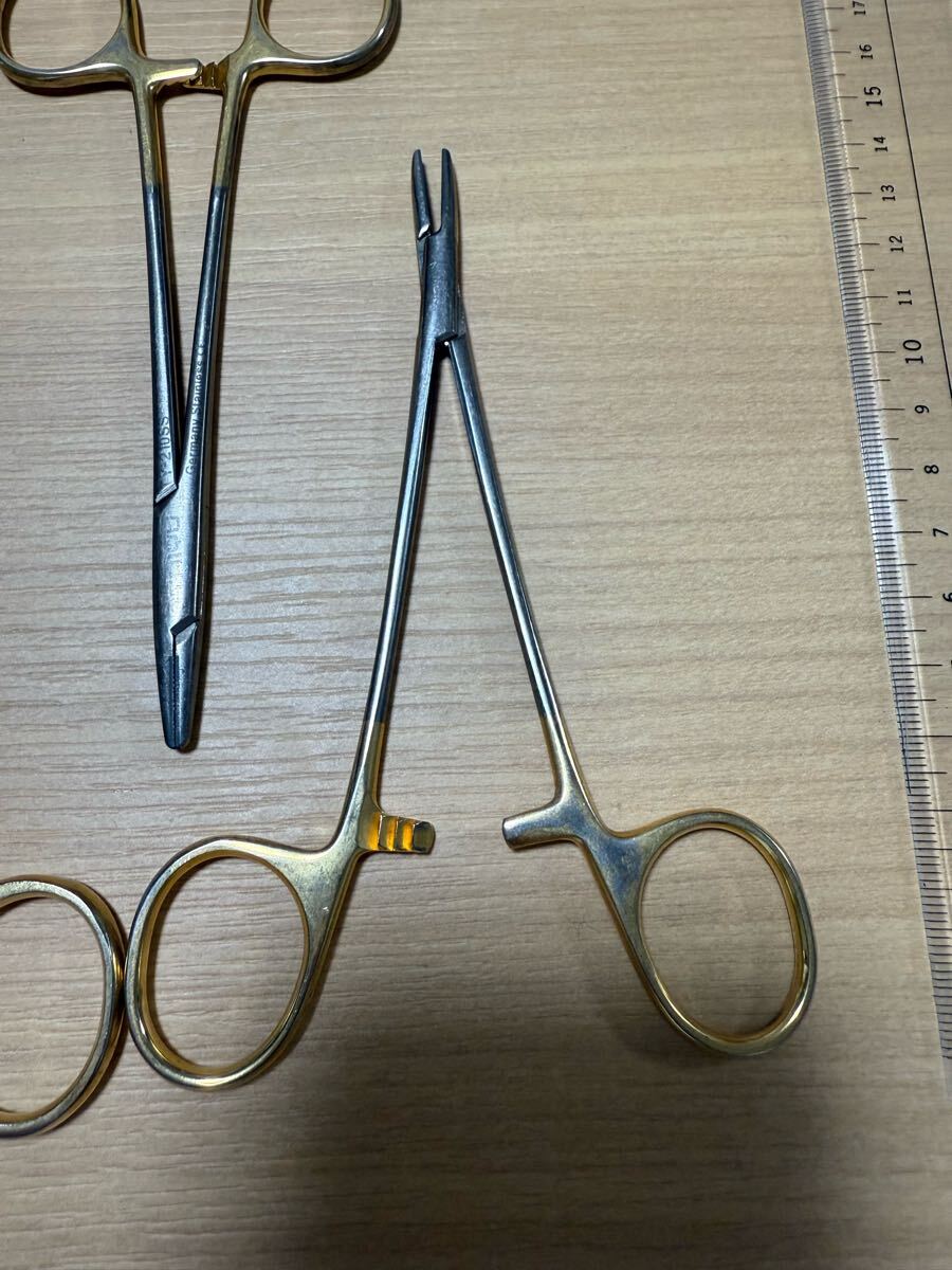 送料込み　鉗子　持針器　　医療器具 4本セット _2