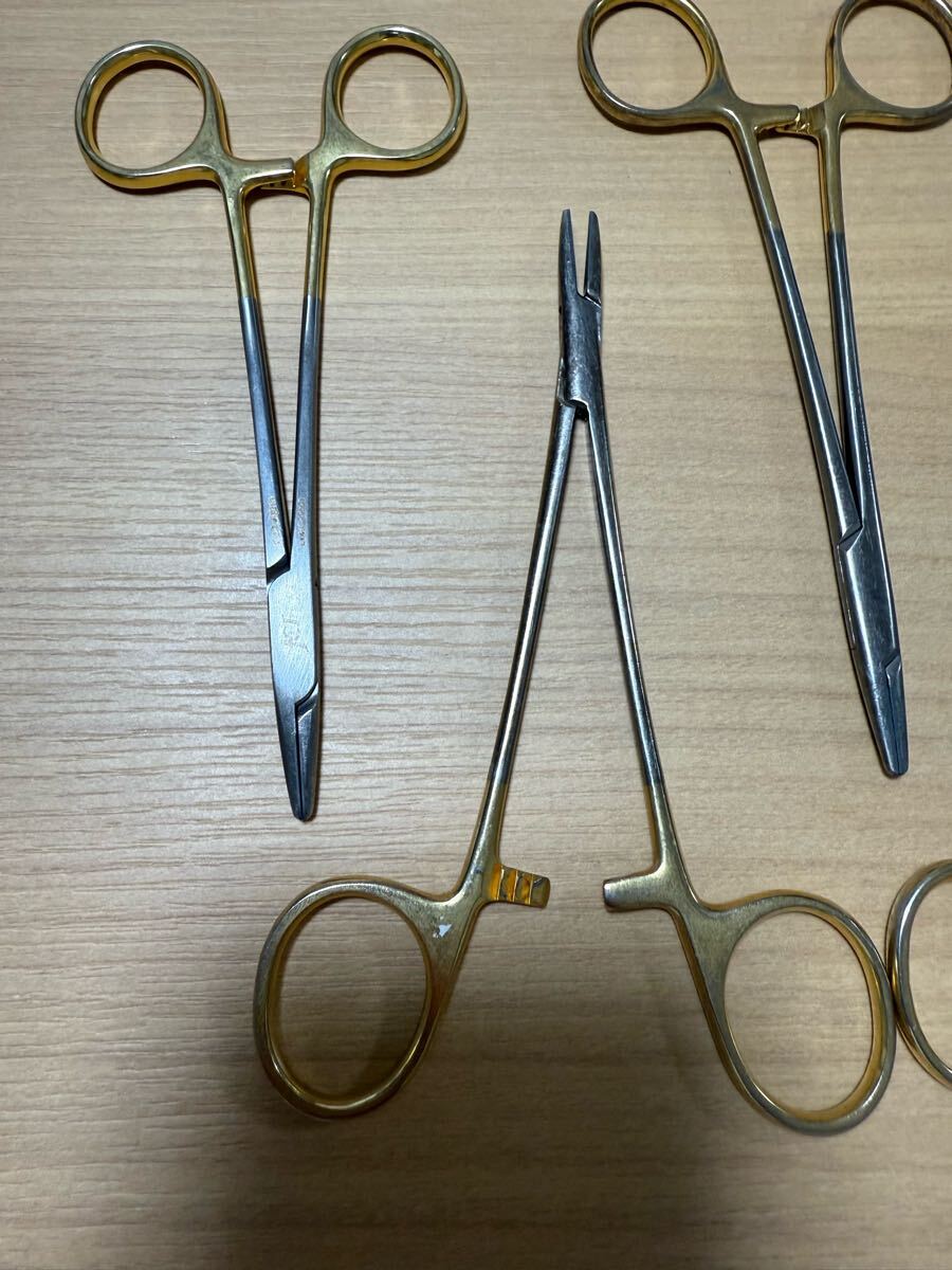 送料込み　鉗子　持針器　　医療器具 4本セット _4
