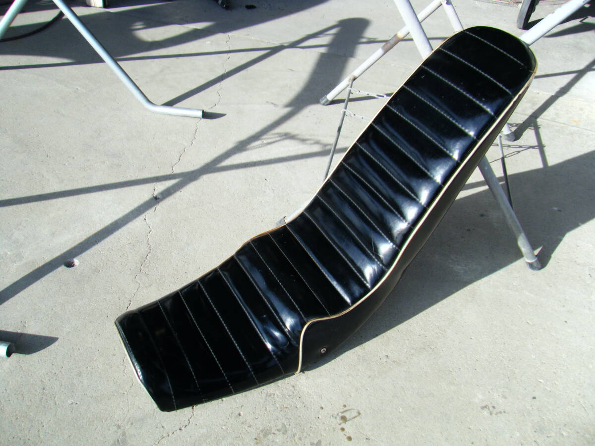 3段シートRZ250RZ350暴走族4L3爆走族4U0旧車2ストエナメルタックロールシート族車三段シート_1