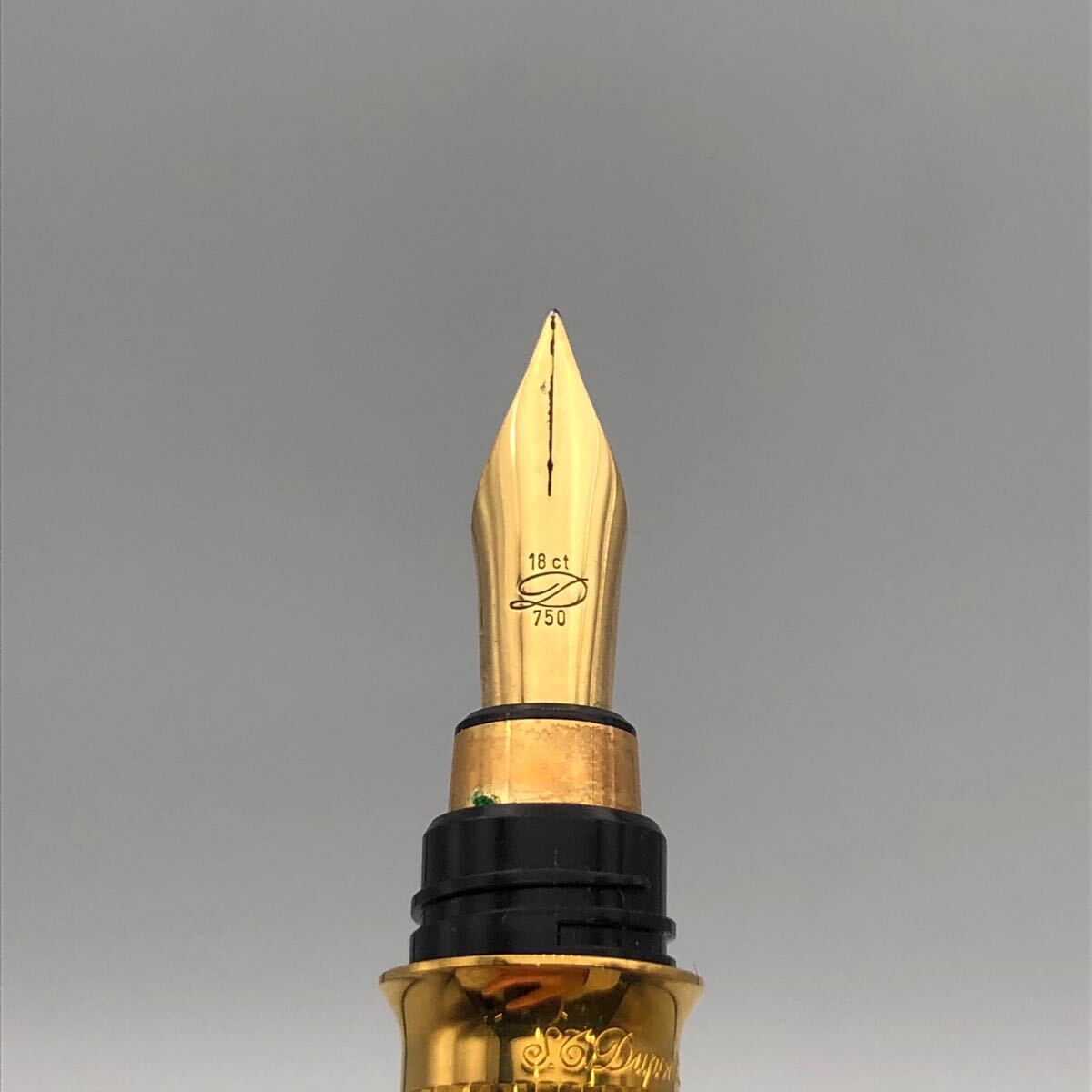 ☆F03010/S.T.Dupont デュポン/万年筆/ペン先 18ct 750/ゴールド/箱