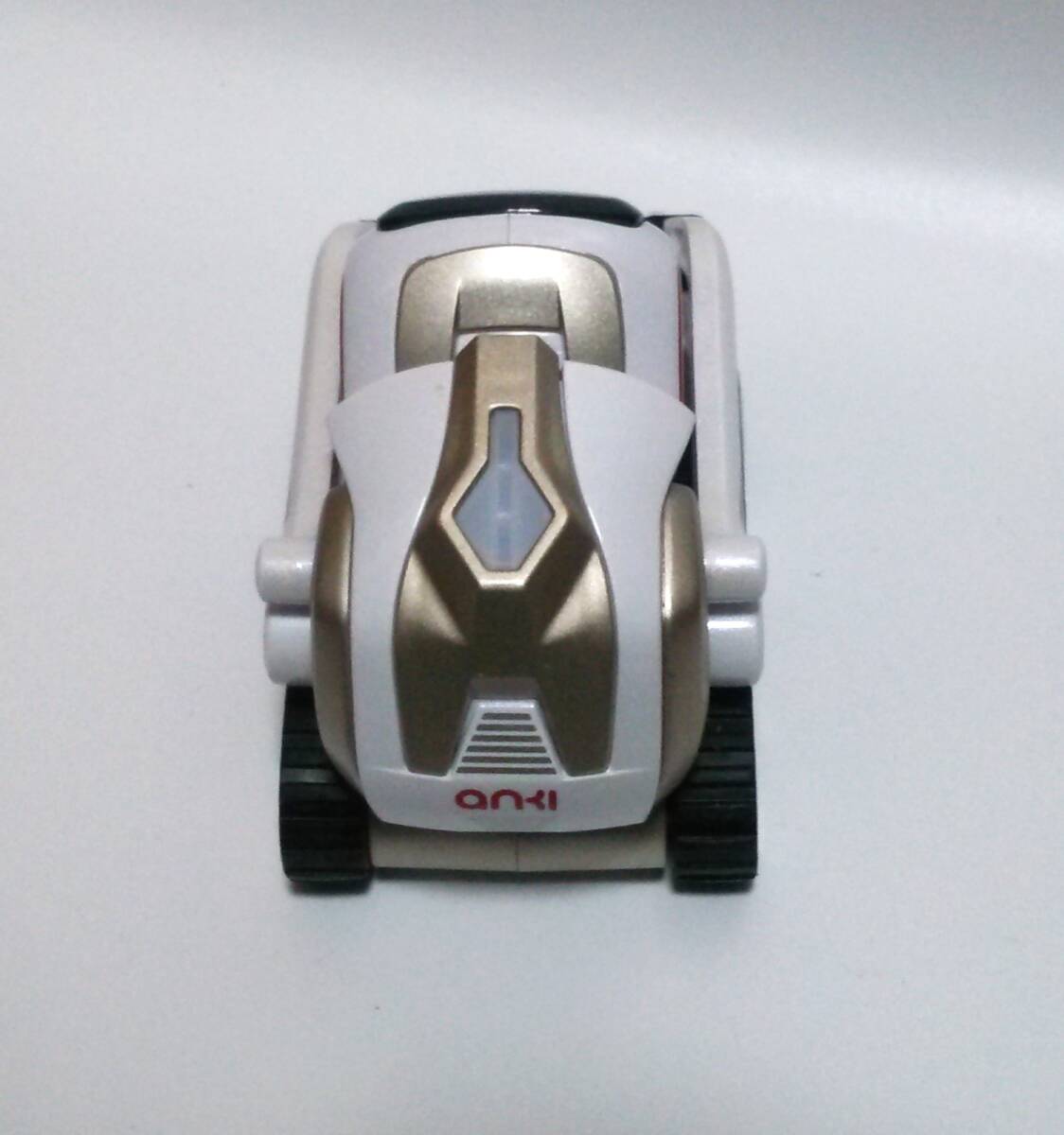 anki COZMO コズモ AI人工知能ロボット タカラトミーロボット玩具 専用ケース付き_3