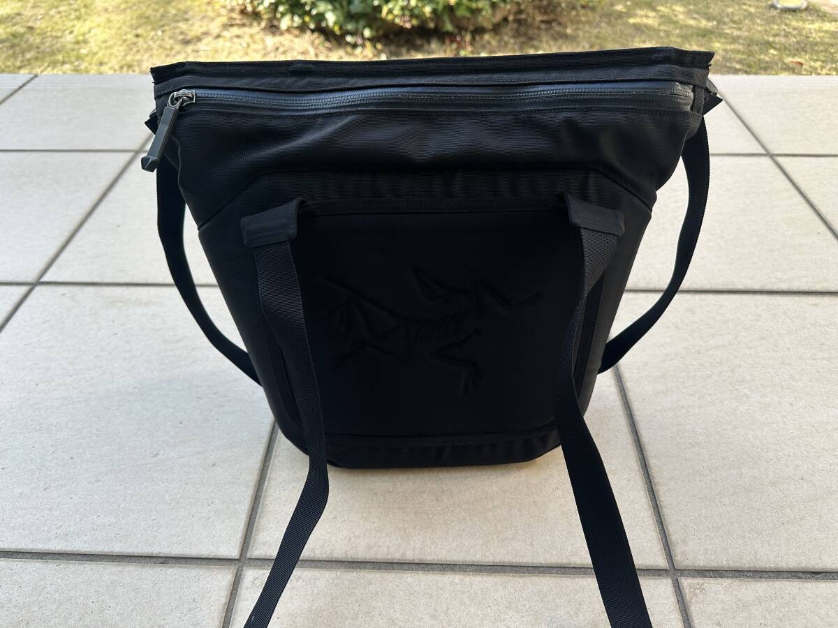 アークテリクス ARC'TERYX アロー8 ショルダーバッグ ブラック_2