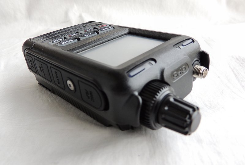 FT-5D　ヤエス C4FM/FM 144/430MHz デュアルバンドデジタルトランシーバー　中古極上品_3