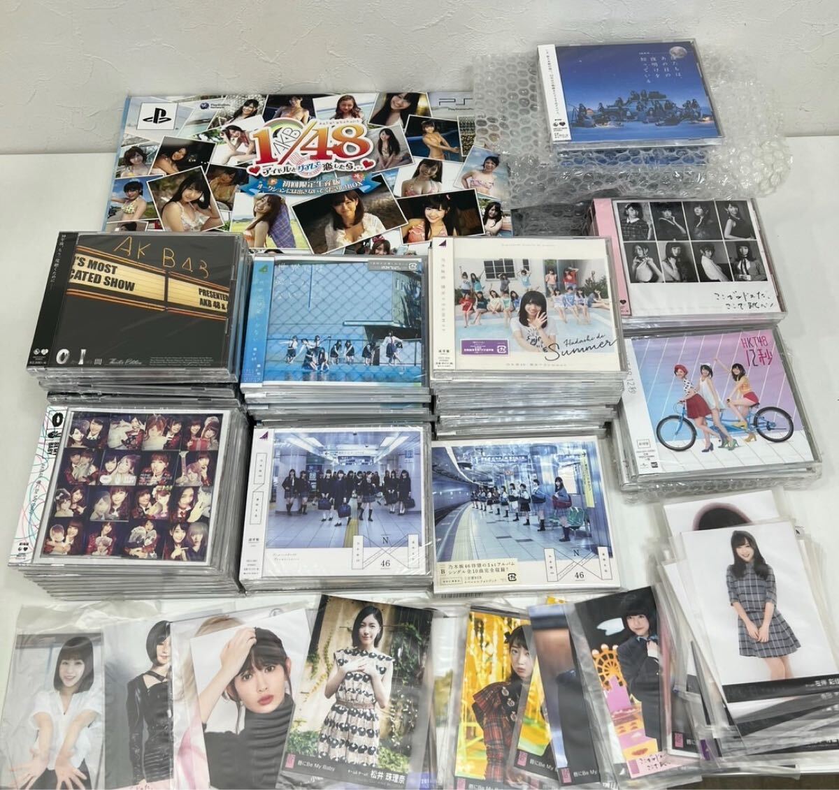 【1円スタート】AKB48 HKT48 乃木坂46 欅坂46 グッズセット CD DVD アイドル 公式写真 生写真　大量　まとめ　PSP グッズ_1
