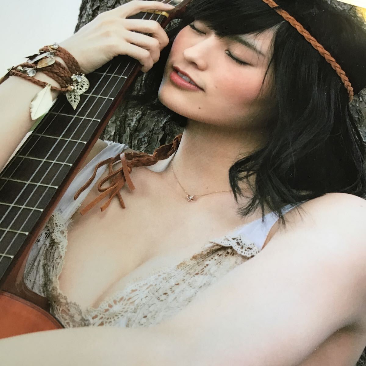 山本彩 」 白色レースワンピ & 白水着 / 写真集 / 100μm ラミネート