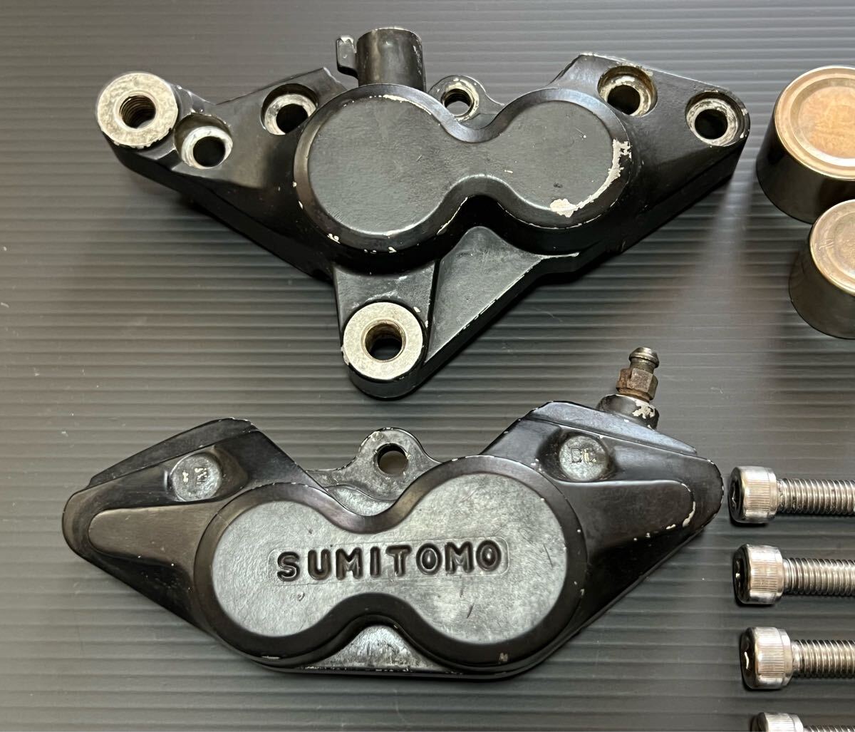 YAMAHA☆ヤマハ TZR250R キャリパー1個 中古品 3XV・3MA 部品取りに 83ミリ_2