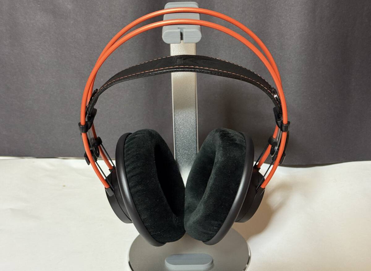 AKG K712 Pro オープンエアー型 モニターヘッドホン　スロバキア製 C200ケーブル付き_8