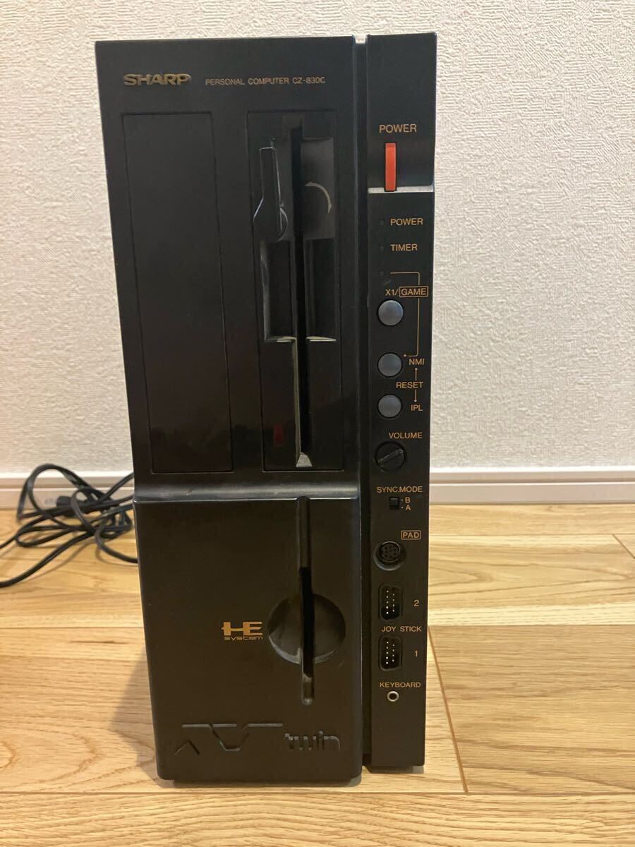 SHARP X1 twin CZ-830C-BK PCエンジン 本体_1