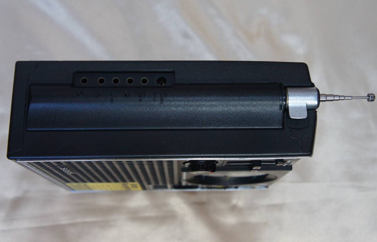 ☆受信できます☆SONYソニー☆スカイセンサー☆ICF-5600☆BCLラジオ