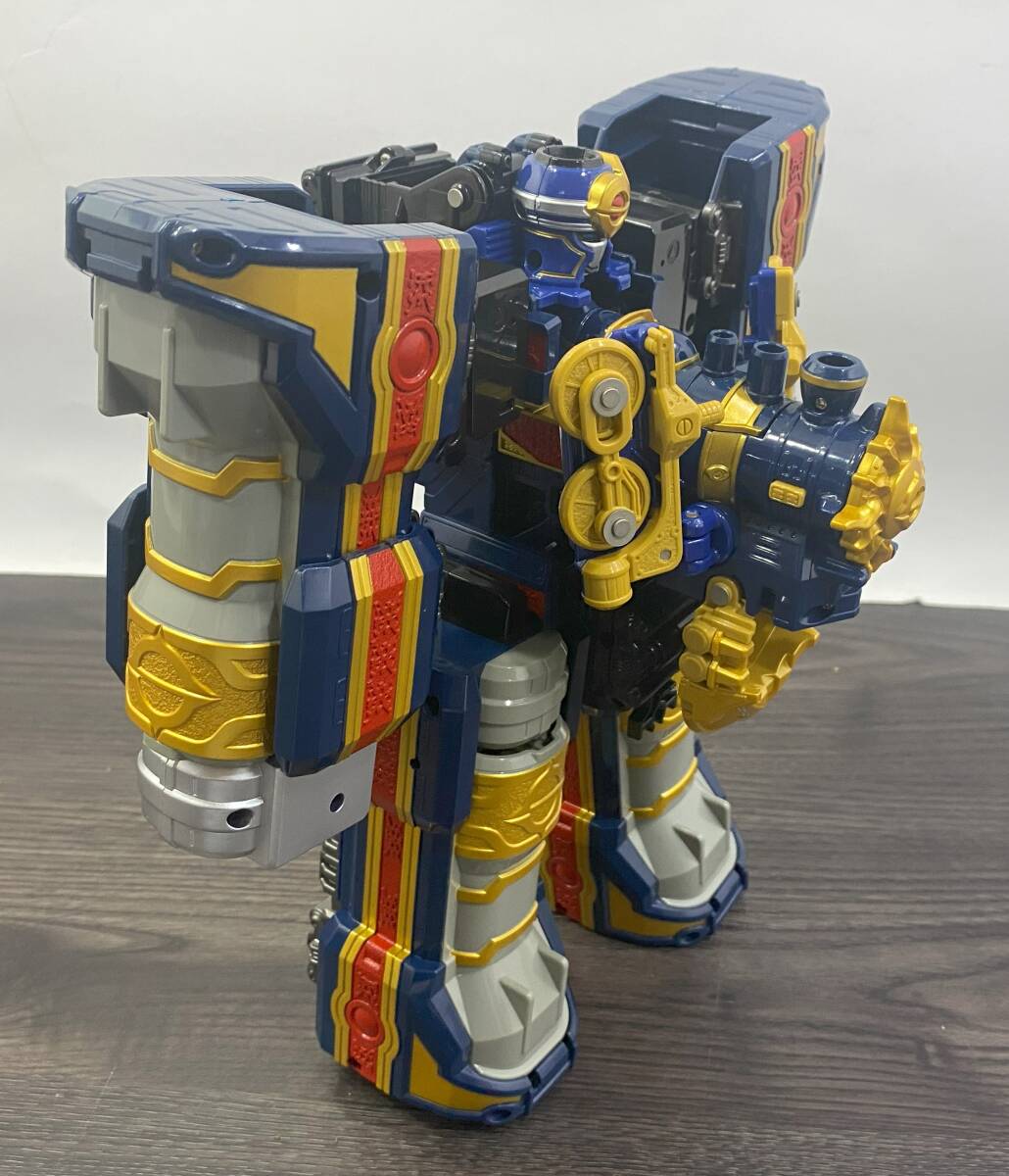 A933 1円~ 魔法戦隊マジレンジャー 魔法鉄神 DX トラベリオン(魔法 A933 1円~ 魔法戦隊マジレンジャー 魔法鉄神 DX トラベリオン(魔法