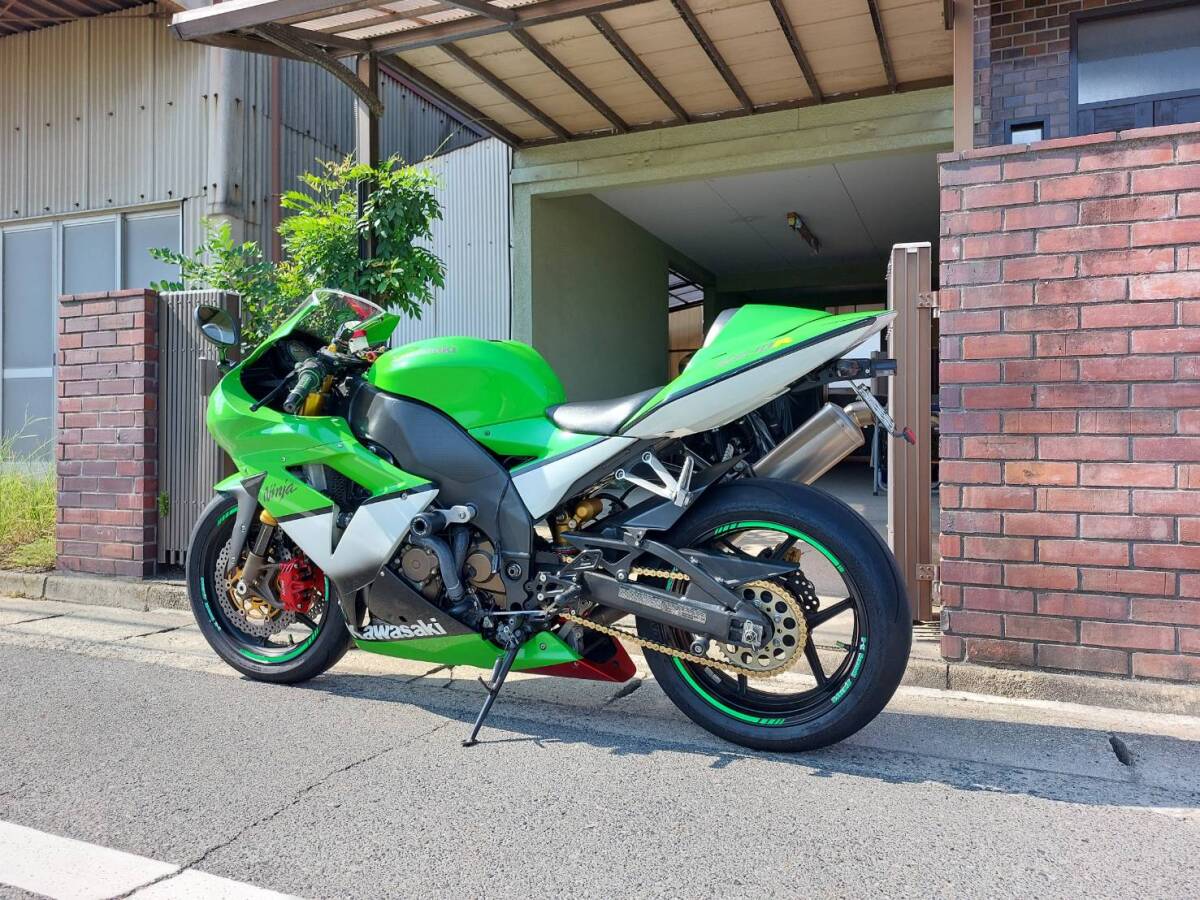 Kawasaki zx -10r c型 オリジナルカラー 車検たっぷり ストライカー 