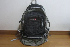 MILLET ミレー リュックサック デイパック バッグパック 黒×グレー O2511A