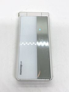 概ね美品 docomo ドコモ P-01E Panasonic パナソニック 携帯電話 ガラケー k01a105cy