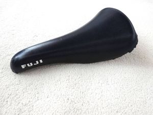 FUJI フジ CIONLLI サドル