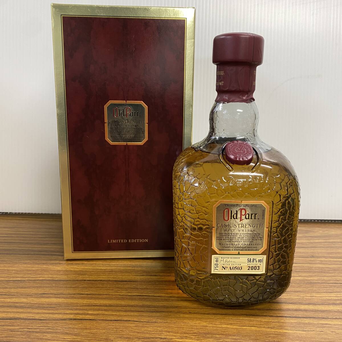オールド パー カスクストレングスの値段と価格推移は？｜6件の売買
