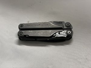 レザーマン LEATHERMAN マルチツール surge black ブラック系 SURBK-NM