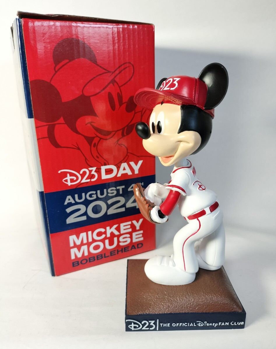 ミッキーマウス／”D23 ディズニー公式ファンクラブ ” ボブルヘッド人形