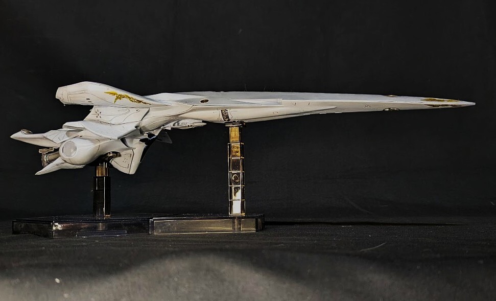 1/3000 銀河帝国軍 戦艦 ブリュンヒルト 完成品 銀河英雄伝説 Die Neue