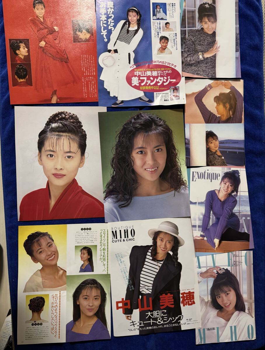 中山美穂 CMや宣材 広告や雑誌等の切り抜きタップリ＆ミニポスター 80