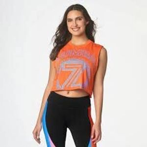 【新品】Zumba　ズンバウェア　タンクトップ　Sサイズ　Z1T000441　クリアランスセール