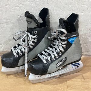 BAUER / バウアー SUPREME 11 アイスホッケー スケート靴 ホッケーシューズ ジュニア 22.