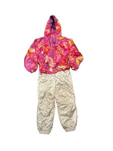 スキーウェア上下セット 女の子　サイズ140