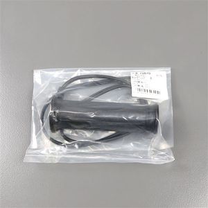 □デイトナ ホットグリップ スタンダード用グリップ 非貫通 左側 ブラック 展示品 (75670