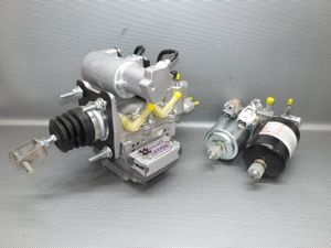 中古 トヨタ プリウスα ABSアクチュエーター ブースター ポンプセット 47210-47270 4707