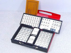 トランプ類税証紙の値段と価格推移は？｜4件の売買データからトランプ