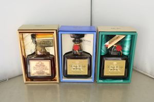 ローヤル15年の値段と価格推移は？｜106件の売買データからローヤル15