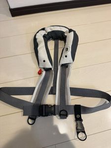 ブルーストーム(Bluestorm) ライフジャケット 救命胴衣 肩掛け ベストタイプ 自動膨張式
