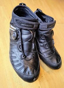 スペシャライズド　ウインターシューズ　デフロスターMTB（SPD等2穴）USED　EU42 CM27 ク