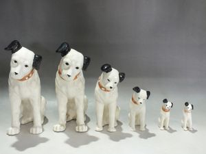 ビクター犬 置物の値段と価格推移は？｜106件の売買データからビクター