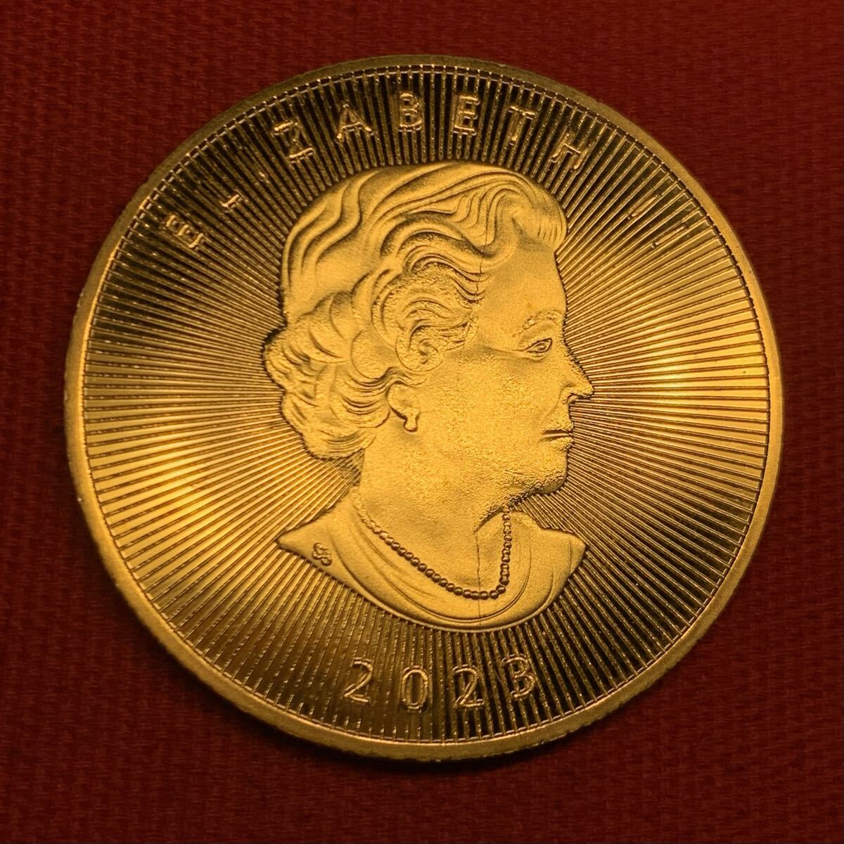 23.91g カナダ 古銭 エリザベス2世 1オンス メープルリーフ金貨 コイン