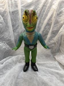 仮面ライダー ソフビ 昭和のYahoo!オークション(旧ヤフオク!)の相場