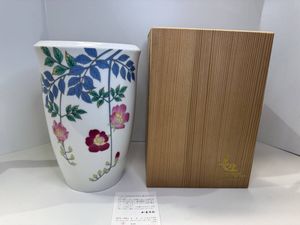 香蘭社 木箱のYahoo!オークション(旧ヤフオク!)の相場・価格を見る