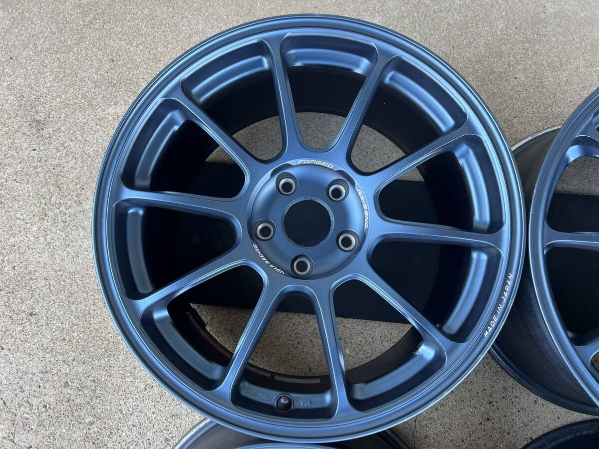 RAYS ZE40 18インチ 9.5J +45 PCD 114. 3 レイズ マットブルーガンメタ
